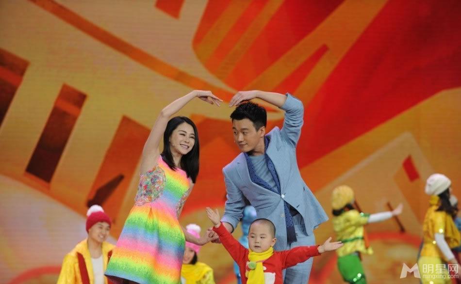 春晚女神集合 贾玲撑颜值