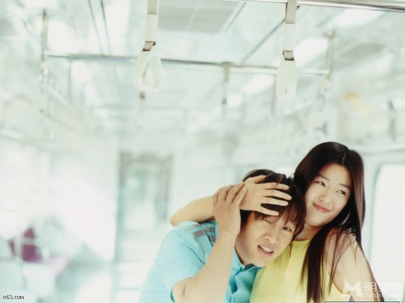 《我的野蛮女友》 剧照 全智贤车太贤影视剧照