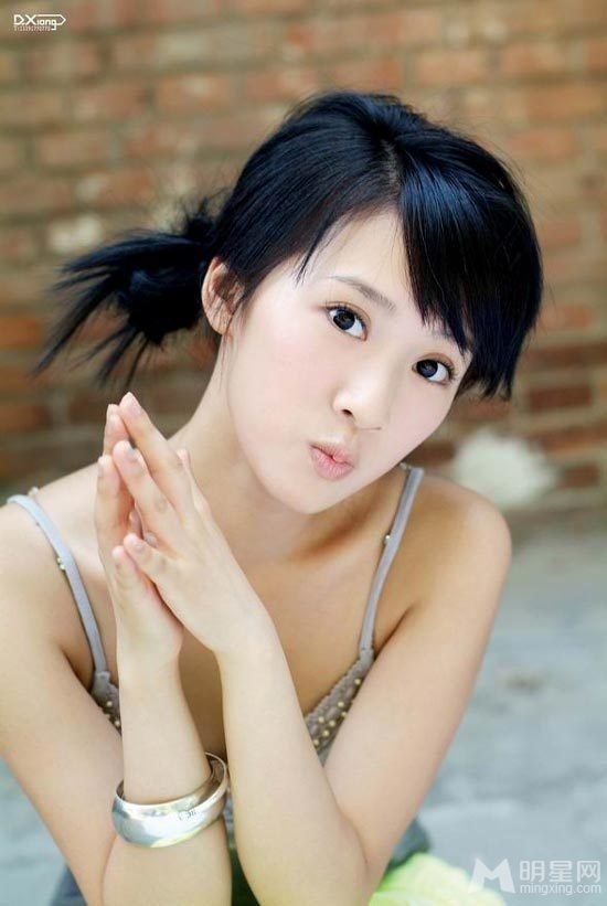 杨幂杨颖高圆圆 那些出道多年依旧清纯的明星