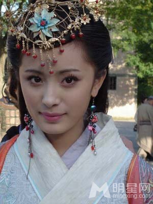 图揭荧幕上魅惑君王的绝色美女