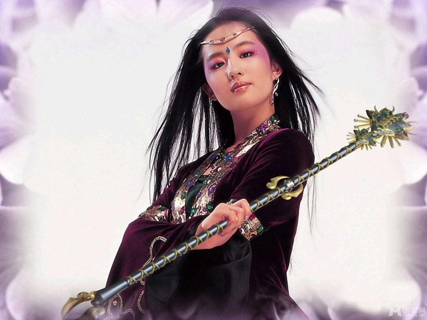 刘亦菲变身武侠少女 魅力性感古装写真