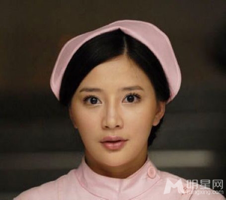护士节致敬白衣天使 众女星诱惑护士造型大盘点