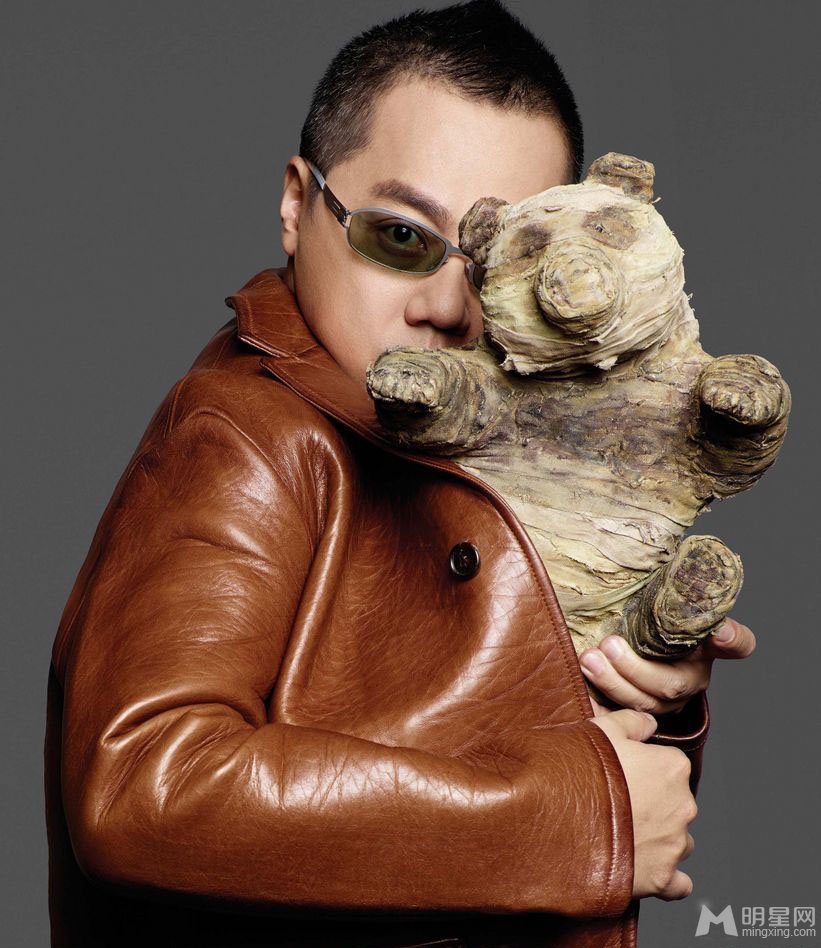 周迅黄晓明携众星拍公益写真 为大熊猫筹款