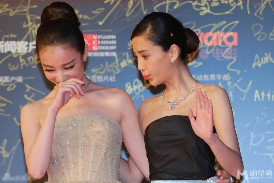 上海电影节红毯群星斗艳 倪妮林志玲李冰冰争艳