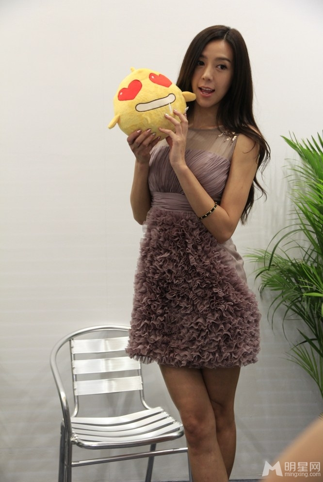 宅男女神周韦彤现身ChinaJoy