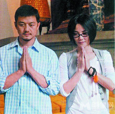 王菲李亚鹏协议离婚 图集盘点以往恩爱瞬间