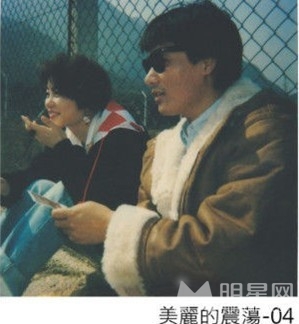 王菲少女时代素颜青涩照曝光