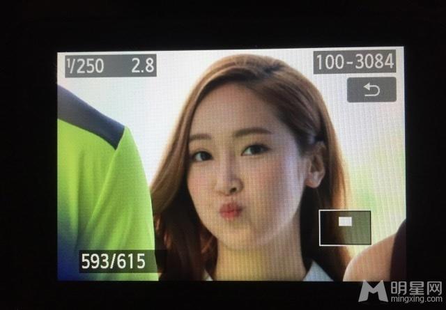 综艺新秀《报告教练》火热录制 少女时代前成员Jessica现身