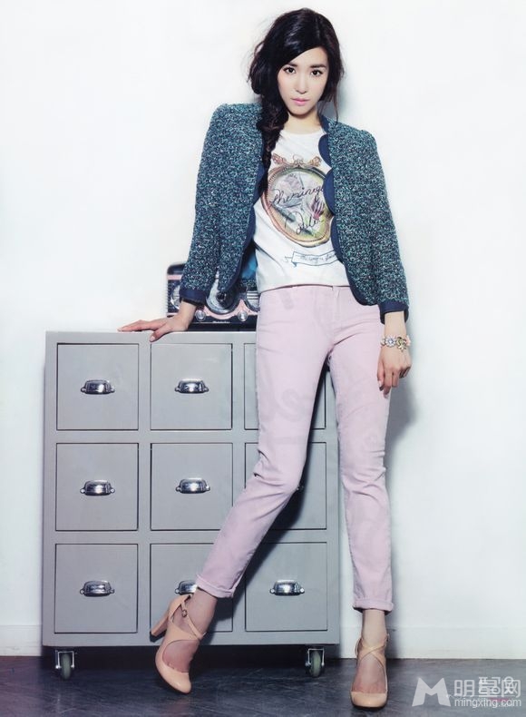 少女时代tiffanyVogueGirl9月画报