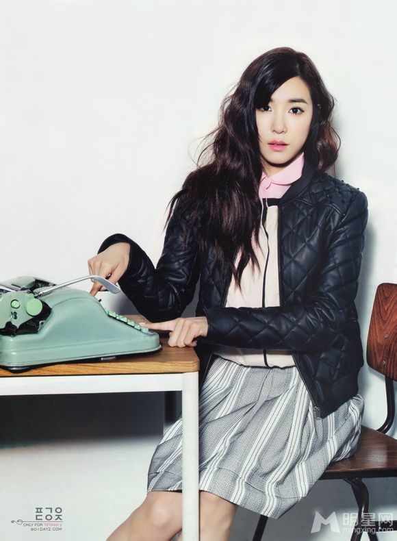 少女时代tiffanyVogueGirl9月画报