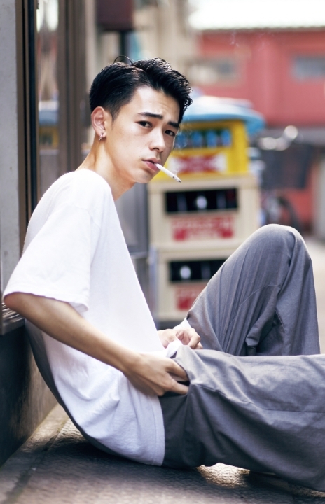 成田凌图片  日本男星成田凌帅气图片