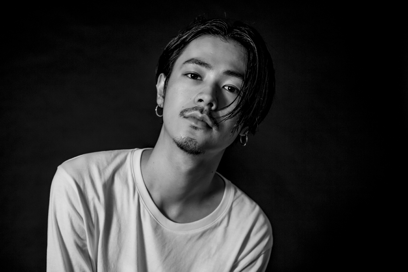 成田凌图片  日本男星成田凌帅气图片