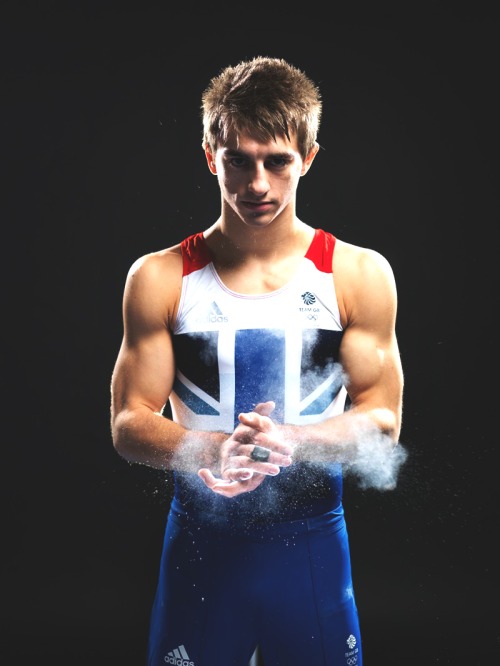 马克斯·惠特洛克Max Whitlock英国体操运动员图片
