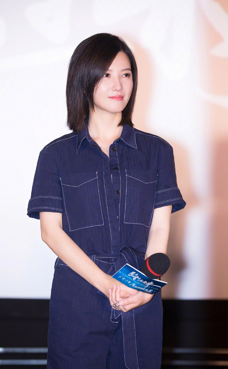 杨子姗《路过未来》首映礼图片