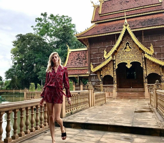 Devon Windsor旅行生活照图片