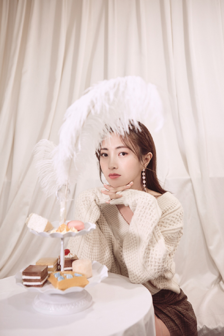 包文婧温婉优雅写真图片