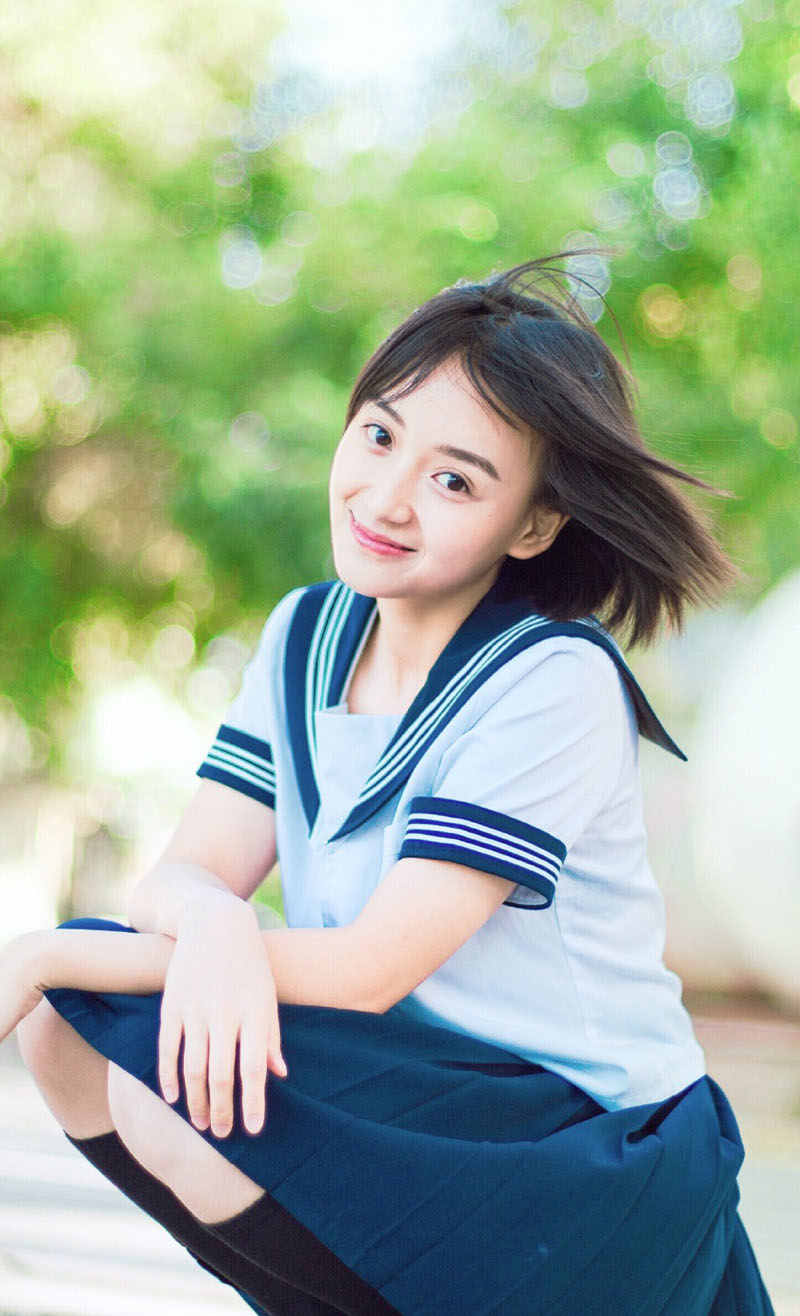 卜冠今清纯养眼JK制服写真图片
