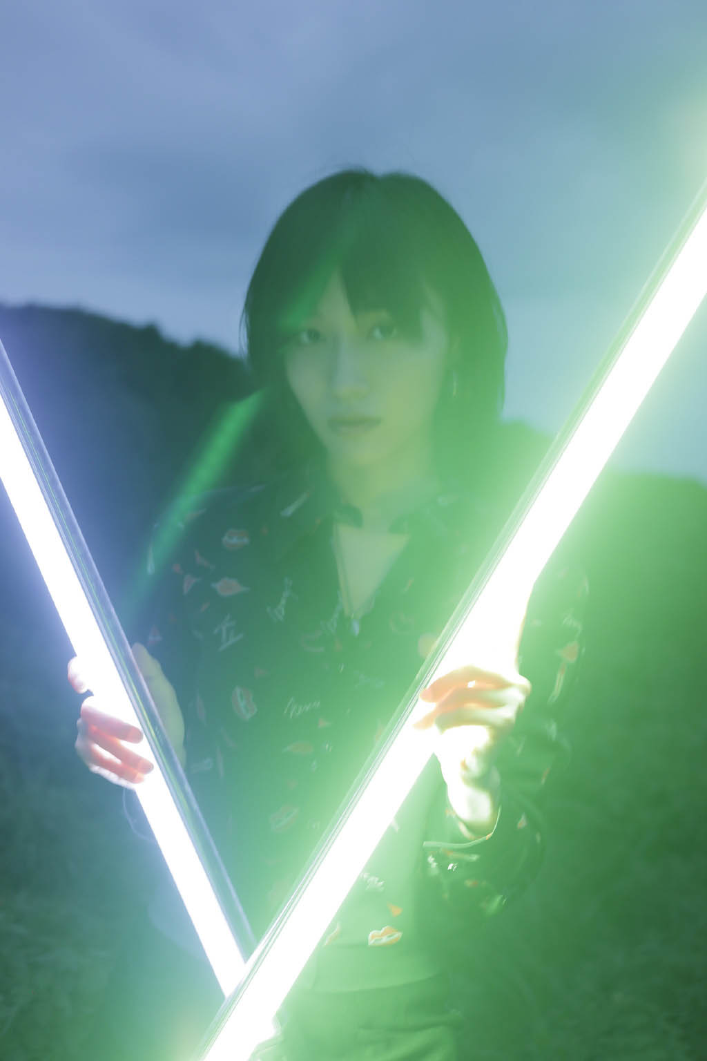 田沅朦胧光影写真图片