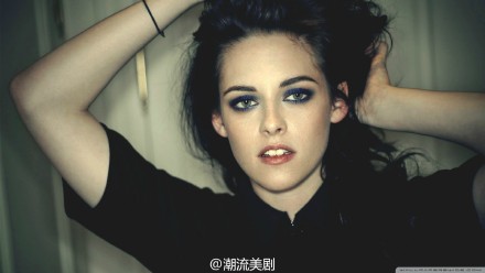 暮光女主角克里斯汀斯图尔特出柜！Kristen Stewart恋上前助理(图)