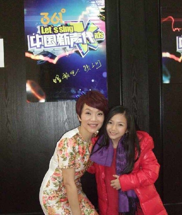 最小影后李馨巧晒与古天乐及众大咖合影