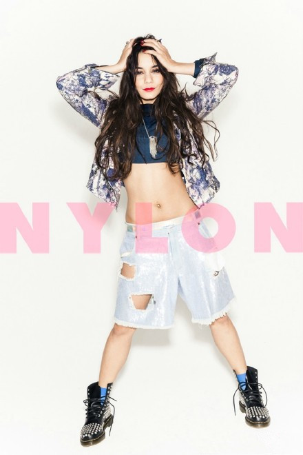 Vanessa Hudgens凡妮莎哈金斯《Nylon》杂志封面写真