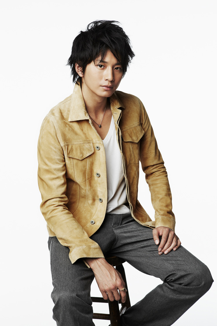 向井理图片   日本男星向井理帅气写真图片