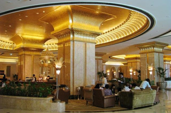 40吨黄金打造的奢华八星级酒店