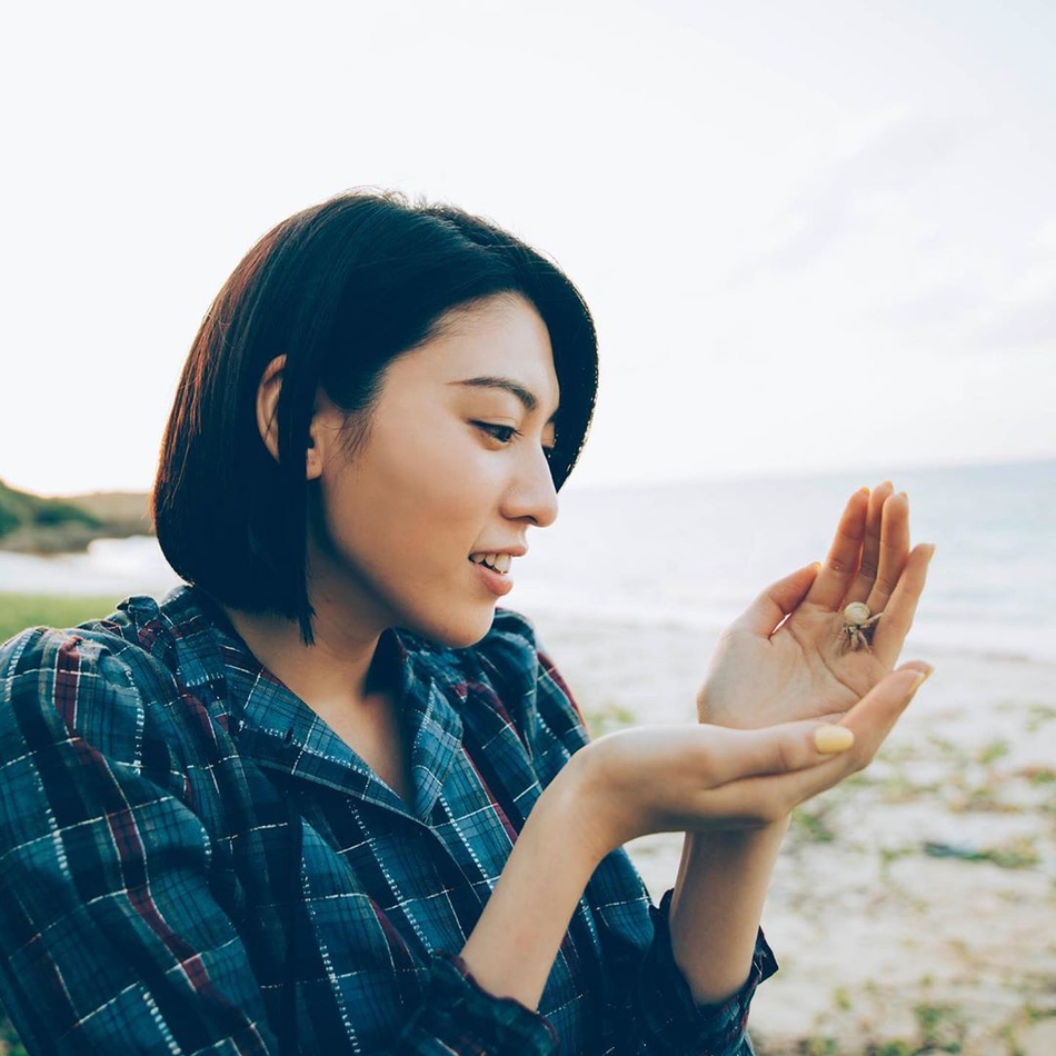 三吉彩花清新胶片风写真