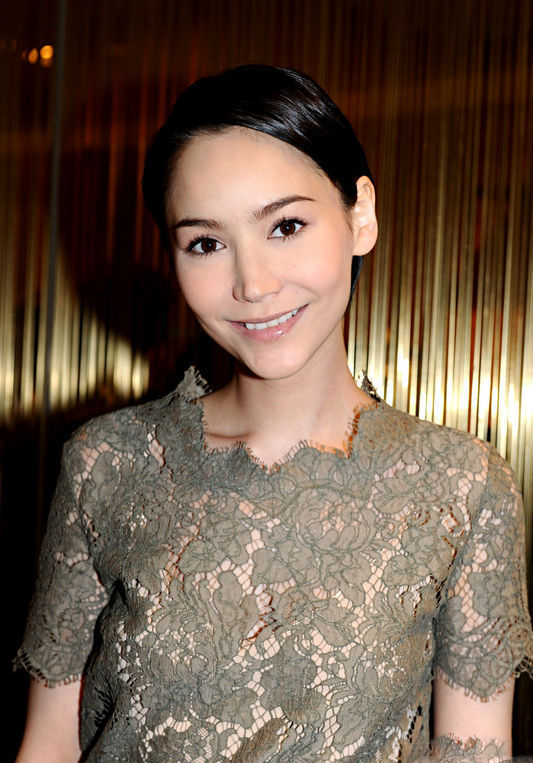 欧美明星阿曼达·斯特朗amanda strang写真图片