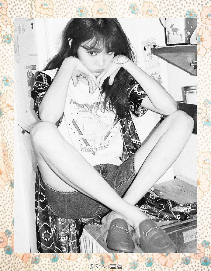 韩国美女李圣经时尚杂志图片