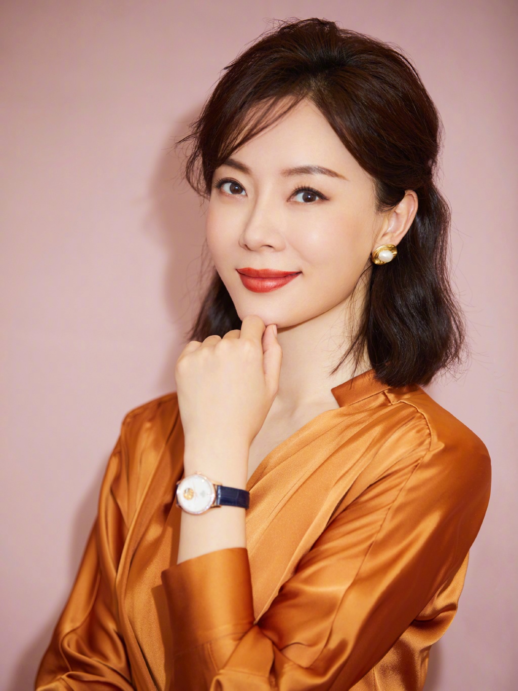 陈数性感优雅知性写真图片