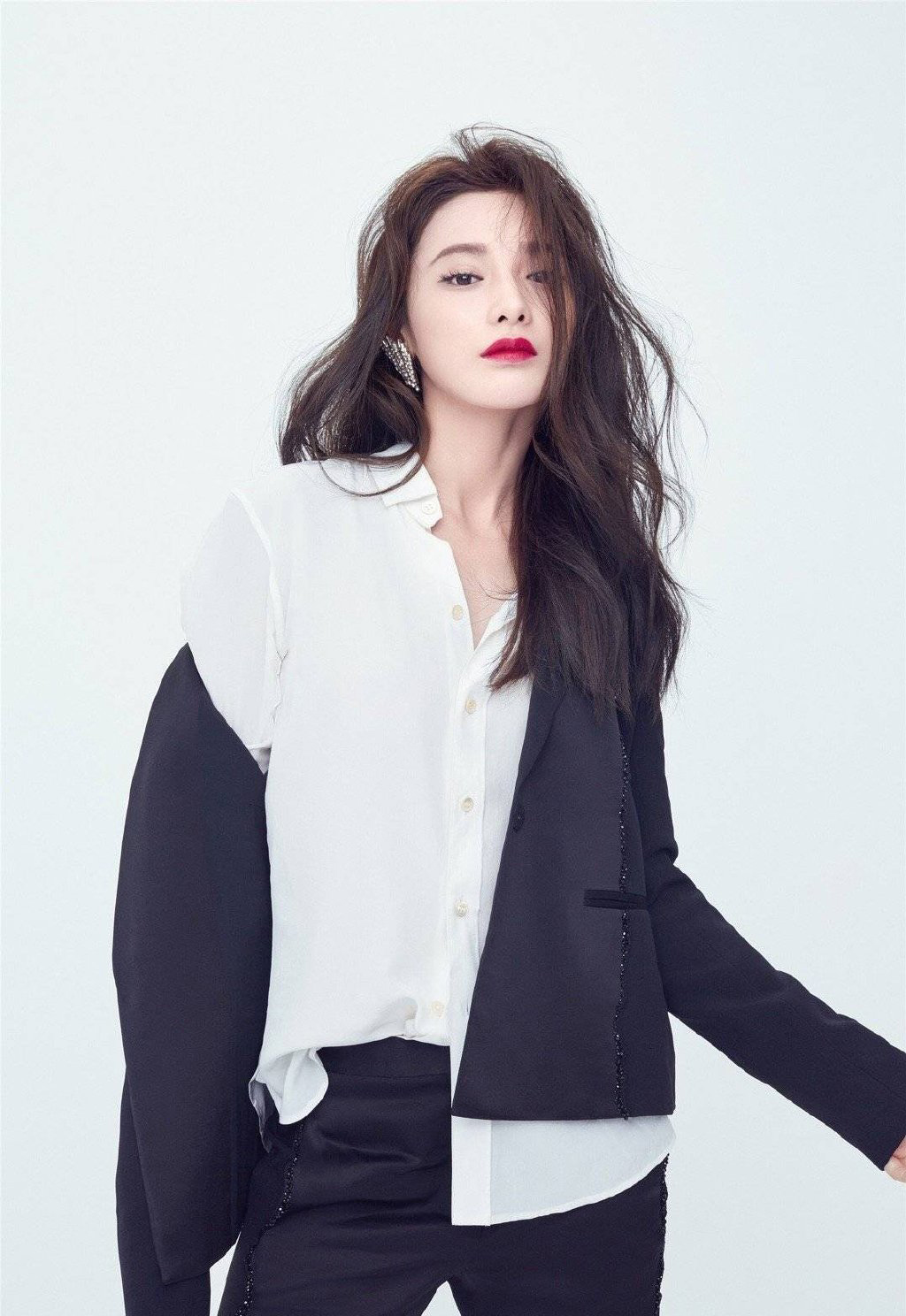 彭小苒图片 彭小苒率真知性写真图片