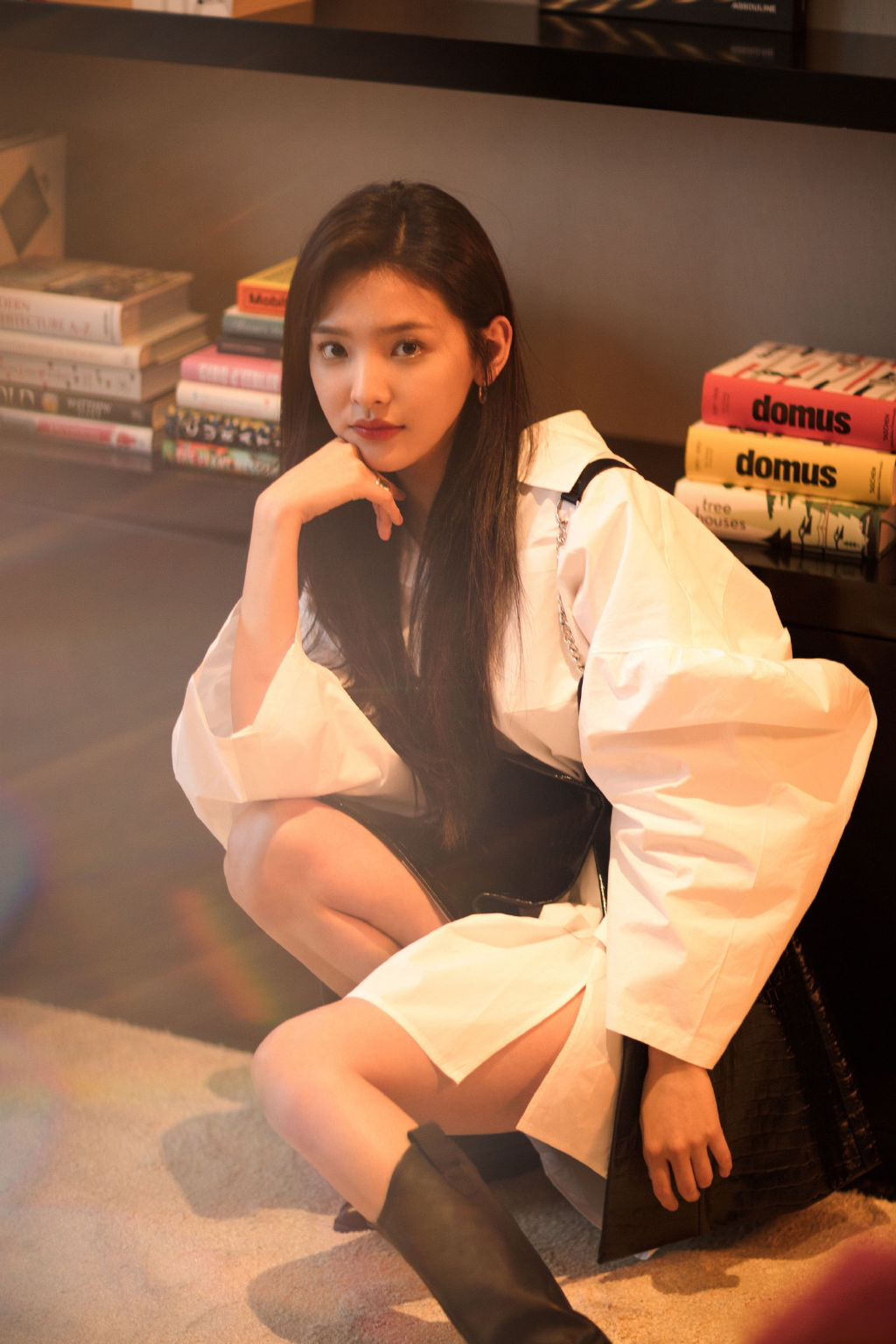 章若楠甜美俏皮阳光写真图片