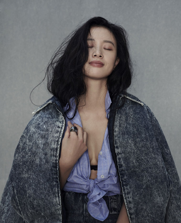 李梦性感风情大片写真图片