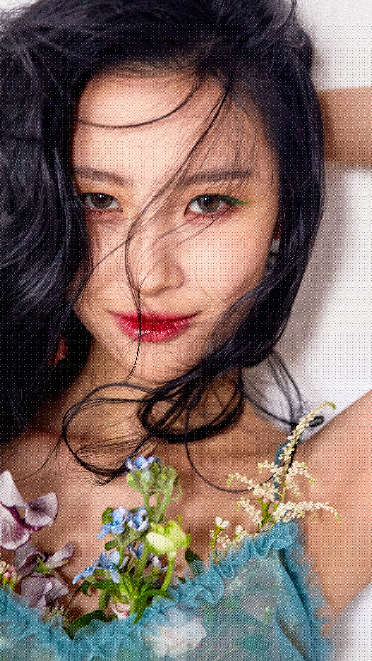 李宣美性感妖娆写真图片