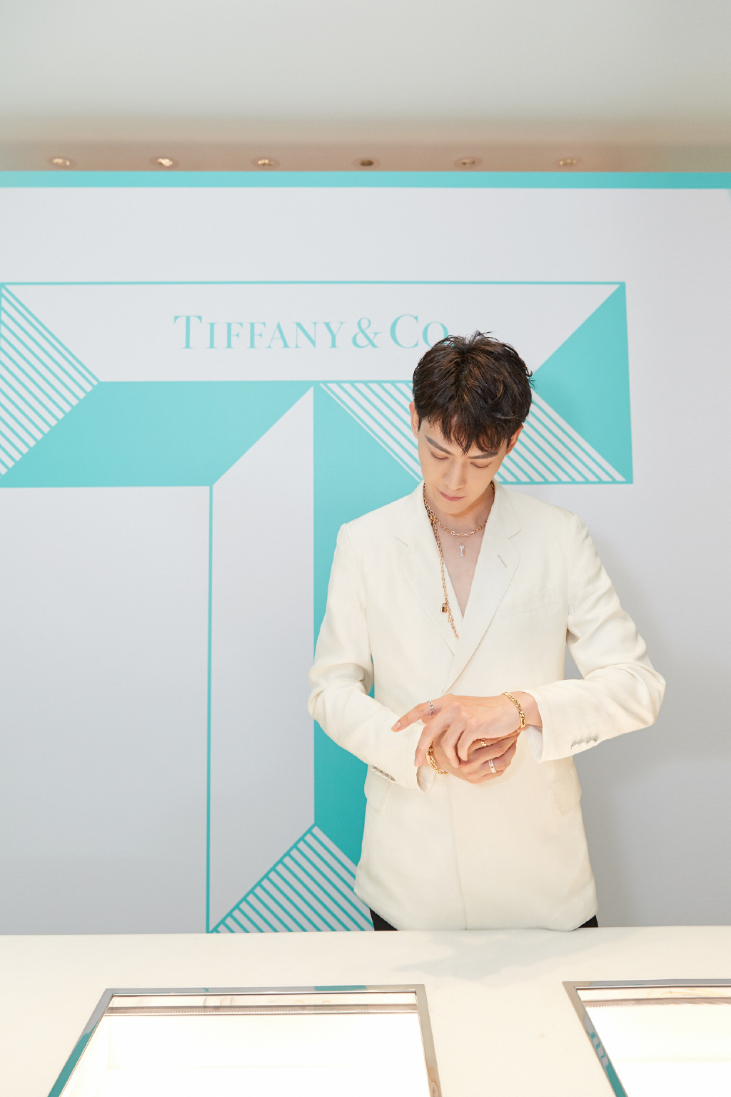 唐晓天Tiffany&Co开幕活动照图片