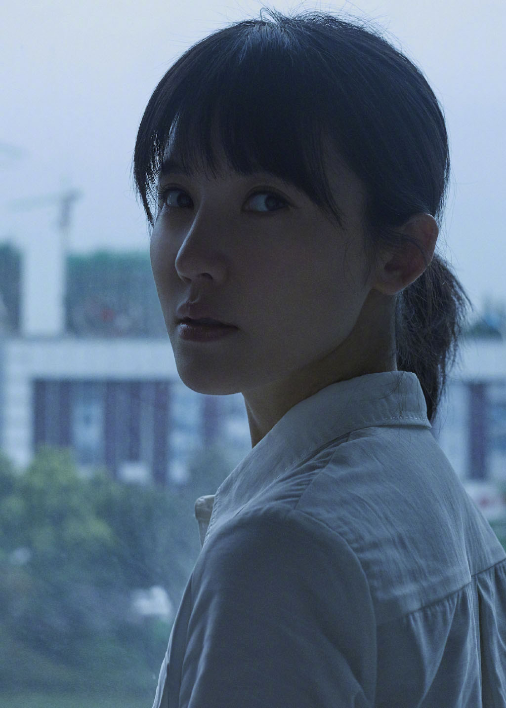杨子姗《摩天大楼》角色海报图片