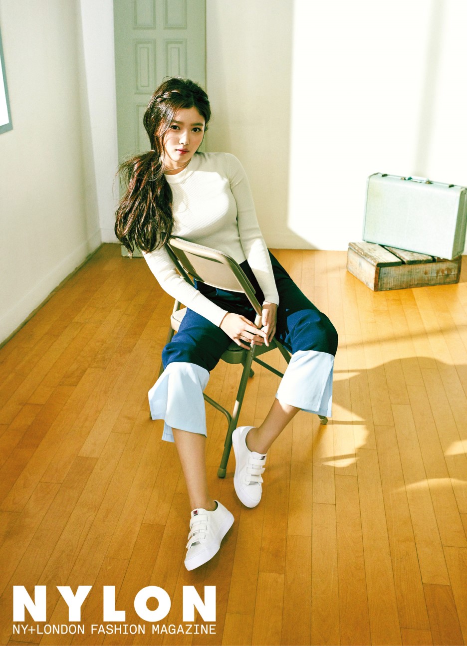 韩国美女金裕贞时尚杂志写真图片（一）