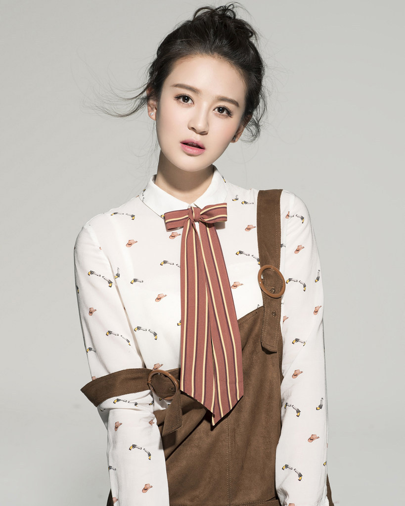 曾一萱可爱少女写真图片