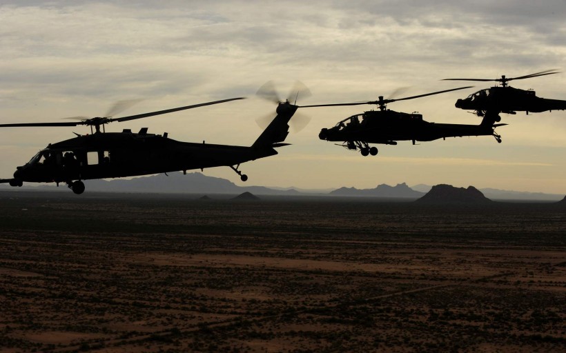 AH-64武装直升机图片(7张)