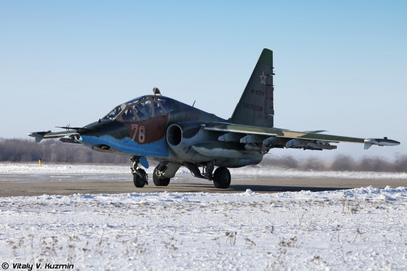 苏-25攻击机图片(6张)