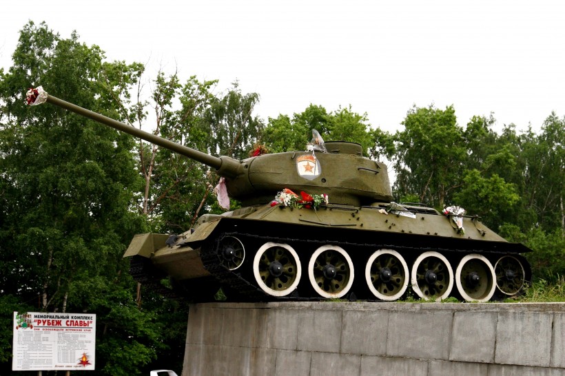 T-34-85中型坦克图片(13张)