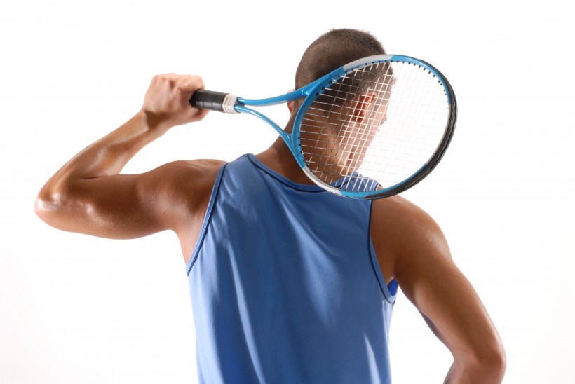 打网球的运动员图片(15张)