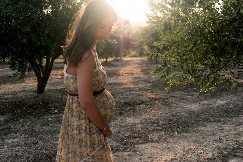 怀孕的女人图片(11张)