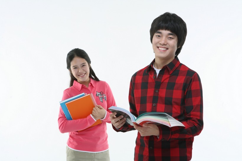 快乐的大学新生图片(27张)
