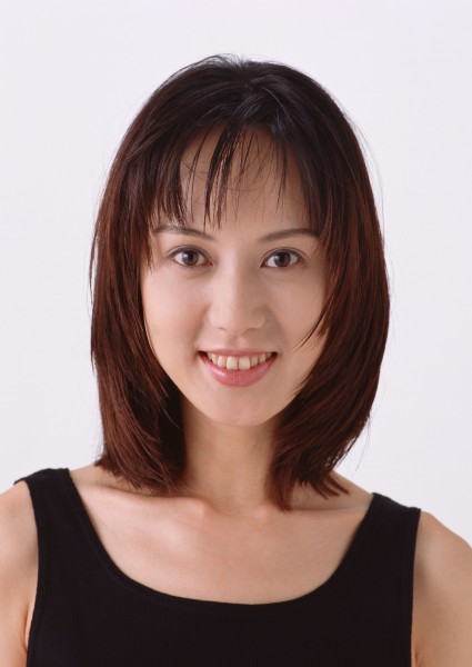 亚洲女性表情合辑图片(16张)