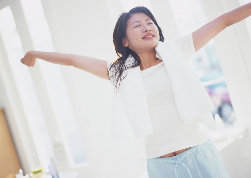 女性清晨洗漱图片(28张)