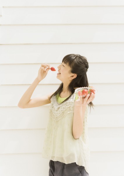 青少年休闲、品尝美食图片(42张)