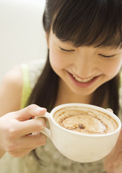 青少年休闲、品尝美食图片(42张)