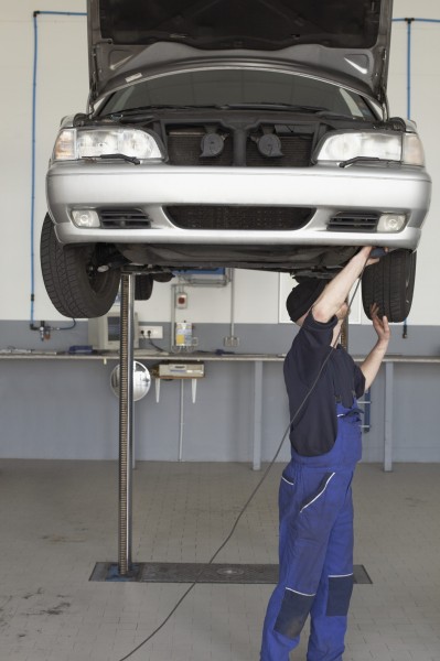汽车维修专业服务图片(14张)